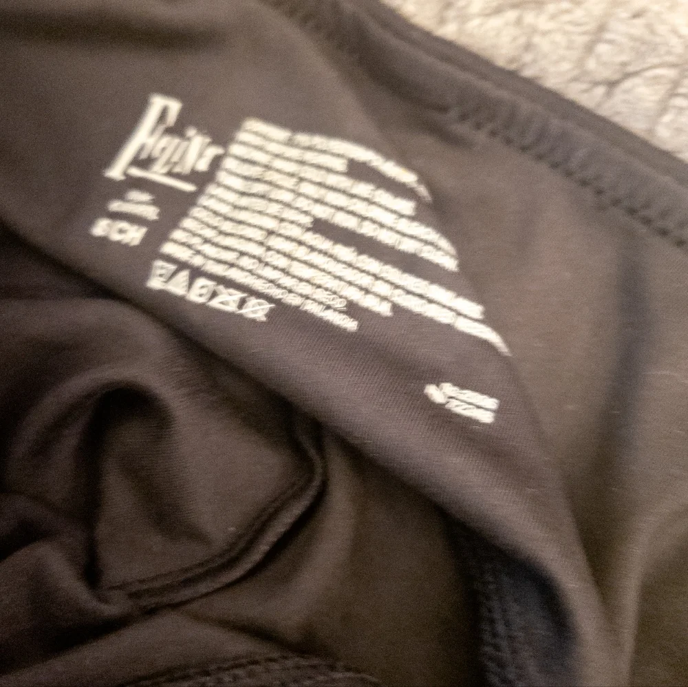 *3/$30* Felina Super Soft Lightweight Leggings Black -S - Picture 3 of 3